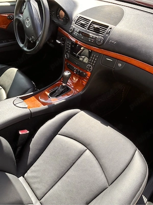 Mercedes E class W211 2008 2.2   - imagine 3