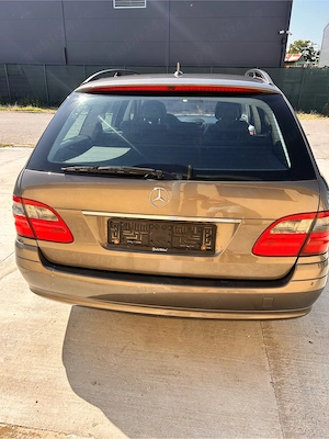 Mercedes E class W211 2008 2.2   - imagine 5