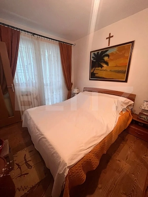 Apartament 2 camere, semidecomandat, etaj intermediar, zona centrala