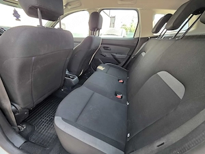 Dacia Duster 2020 1.5 DCI 115 Cp 4 x 4  - imagine 8