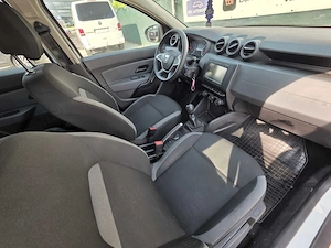 Dacia Duster 2020 1.5 DCI 115 Cp 4 x 4  - imagine 7