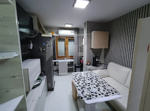 Apartament 3 camere, 2 balcoane, etaj 2 in cartier Intre Lacuri - imagine 3