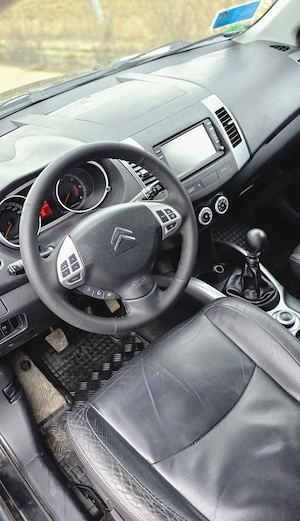 Citroën C-Crosser 2.2 HDi 4x4 • 7 locuri • 2009 - imagine 7