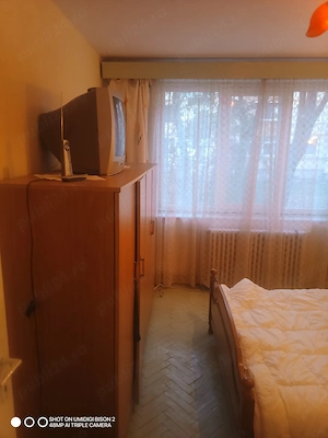 Inchiriez apartament 2 camere Dorohoi , zona centrala Etaj 1  - imagine 4