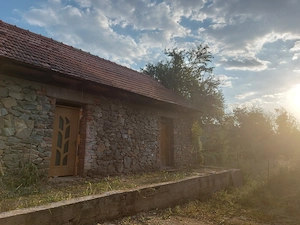 Casa de vânzare,Comuna Goruia,loc.Goruia,Caraș Severin - imagine 4