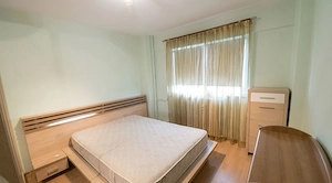 Închiriez Apartament cu 🏡 2 camere, Calea Moșilor, zonă centrală - imagine 4