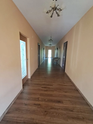 Casa pe 2 niveluri, 1216 mp teren, Tomesti - imagine 4