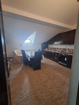 Casa pe 2 niveluri, 1216 mp teren, Tomesti - imagine 3