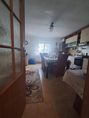 Casa pe 2 niveluri, 1216 mp teren, Tomesti - imagine 10
