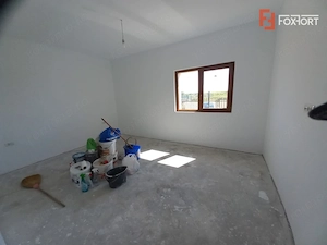 Duplex cu 4 camere, teren individual de 259 mp si terasa de 20 mp, in Plopi - imagine 2