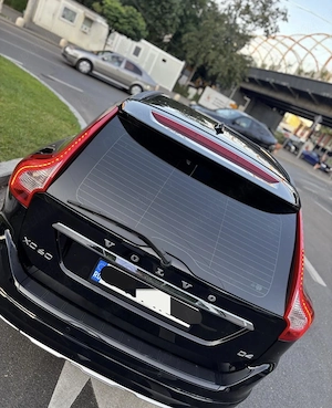 PROPRIETAR - Vând Volvo XC 60, D4, 2.0 diesel - imagine 6