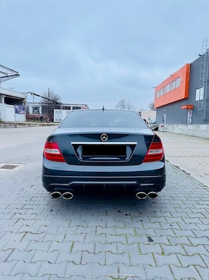Mercedes C Class - imagine 5