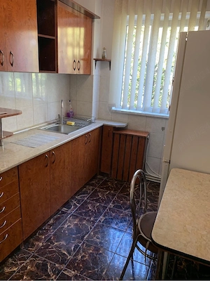 P.F - inchiriez   apt. 2 camere 52 mp   decomandat , balcon   Manastur - imagine 9