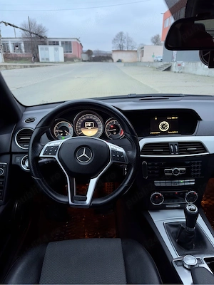 Mercedes C Class - imagine 8