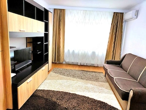 Închiriere Apartament cu 2 camere renovat complet, Smart TV ✨