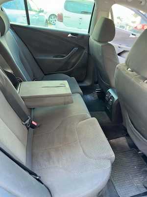 Volkswagen Passat 1.9 - imagine 4