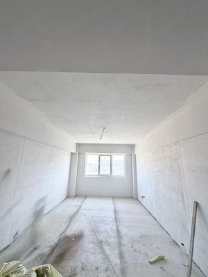 APARTAMENT SPATIOS CU VEDERE PE 2 PARTI - imagine 4