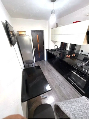 Vând 🏢 Apartament 2 camere decomandat | Ștefan cel Mare - imagine 5