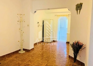 Apartament cu 2 camere si living la parter Calea Lipovei - imagine 2