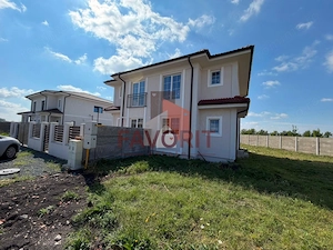 Duplex | 3 camere | Parter+Etaj | Toate utilitatile | Sanandrei |