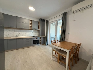APARTAMENT CU 3 CAMERE IN DUMBRAVITA LA 650 EURO - imagine 6