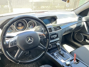 Mercedes C class vând sau schimb  - imagine 2