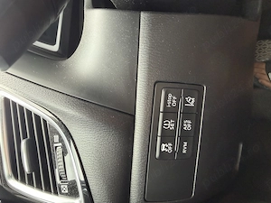 Mazda 3 (2014)   Soul Red   2.2 Diesel 150 CP   177.000 km   Full (fără piele trapă)   2 Chei - imagine 9