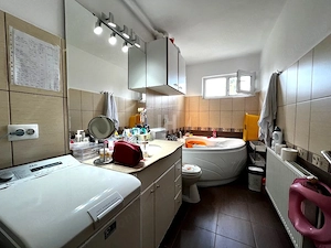 Apartament 4 camere, decomandat, zona Brancusi - Gheorgheni - imagine 10