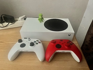 Xbox Series S 2 manete