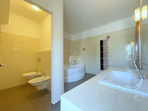 Casa spatioasa de inchiriat | 240 mp utili | Garaj | Zona VOX Technology Park - imagine 15