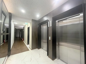 Apartament 3 camere- Central, 69mp - imagine 20