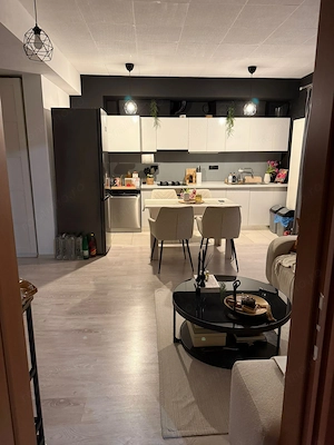 Apartament doua camere,doua locuri de parcare zona Aradului - imagine 2