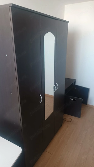 Vand diverse piese de mobilier