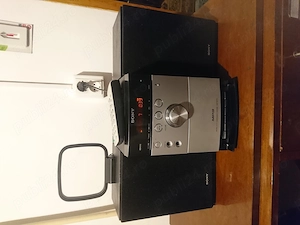 Vând mini combina Sony HCD-EH15 