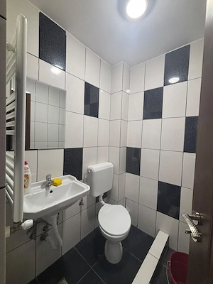 Spațiu comercial de închiriat - zonă centrală - imagine 9