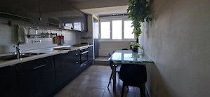 Apartament cu 4 camere si scara interioara - zona Judeatan - imagine 8