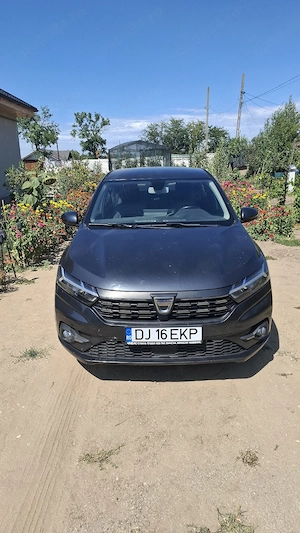 Vând Dacia Logan 