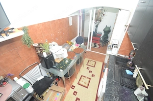 Apartament zona Sagului-Kiriac mobilat si urilat cu centrala proprie - imagine 4