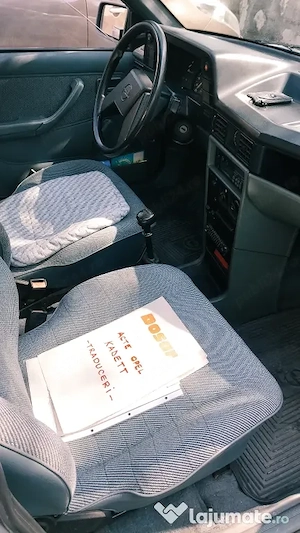 Opel Kadett S 1986 mașină de colecție an de fabricație 1986 - imagine 3