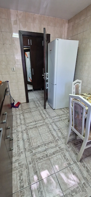 Apartament 2 camere, 43 mp, zona Craiovița - imagine 9