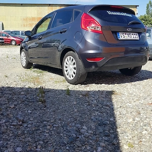 Ford fiesta benzină  de oras - imagine 5