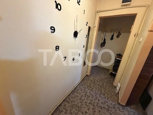 Apartament de inchiriat  2 camere semidecomandat etaj 4 mobilat utilat - imagine 6