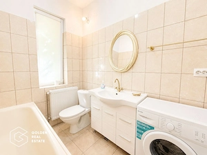 Apartament la casa cu 3 camere, zona Centrala - imagine 14