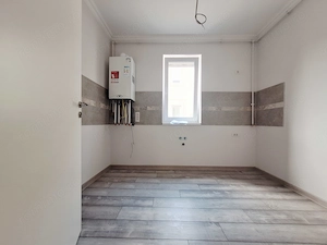 In vila. Gradina privata. Bucatarie inchisa. Dotari premium. - imagine 6