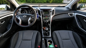 Hyundai i30 - 2013 - Motor 1.6 Diesel - 128 cp - E5 - Stare foarte buna - imagine 5