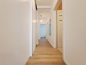 Braytim. Comision 0%. In vila cu piscina. Bucatarie inchisa.   - imagine 9