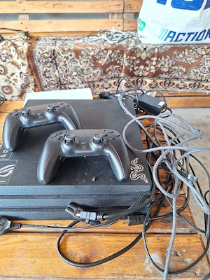 PS 4 pro modat  700 lei + 2 jocuri  Ps3 350 lei +jocuri =500 PS 2 350 lei cu jocuri  Monitor Lg Diag - imagine 2