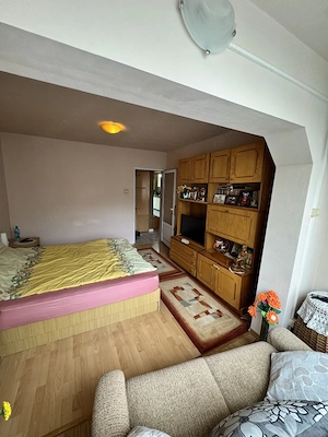 Apartament 4 camere, 80 mp, zona Central  - imagine 4