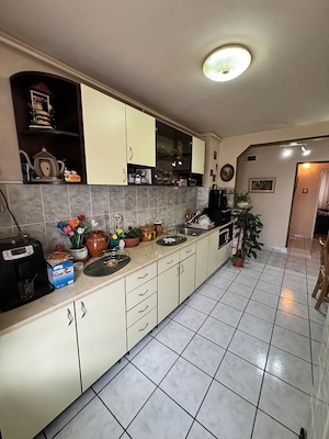 Apartament 4 camere, 80 mp, zona Central  - imagine 11
