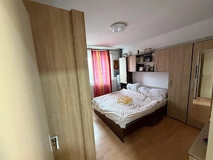 vanzare ap 2 camere decomandate zona Km 4-5 - imagine 3